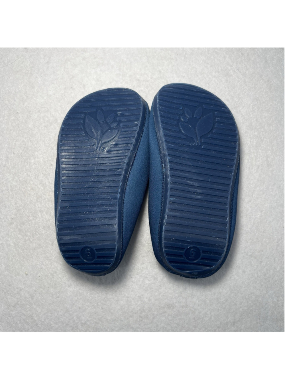Green Sprouts Baby/toddler Water Socks Shoes Navy Size 6 NWOT - Picture 6 of 7